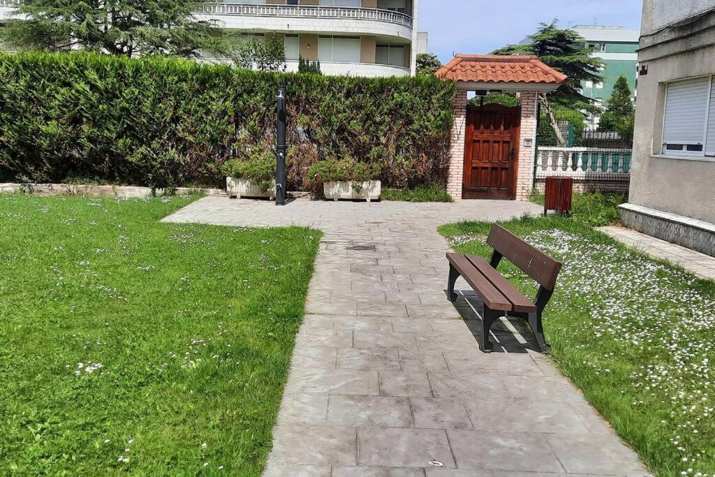 Reformado, A 2Min De Playa, En La Mejor Zona. Apartment Laredo Ngoại thất bức ảnh