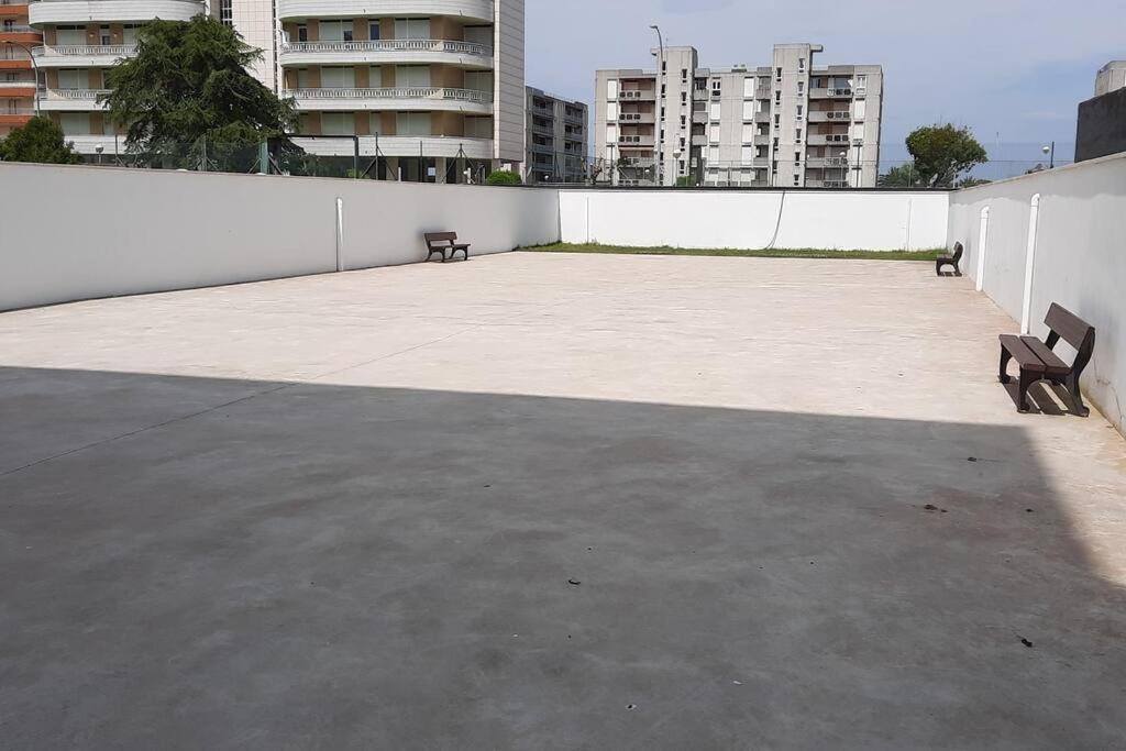Reformado, A 2Min De Playa, En La Mejor Zona. Apartment Laredo Ngoại thất bức ảnh